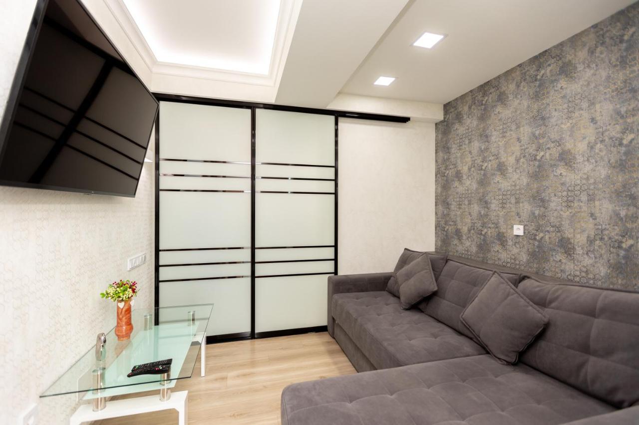 Main Street Sky House Apartments Chişinău Extérieur photo