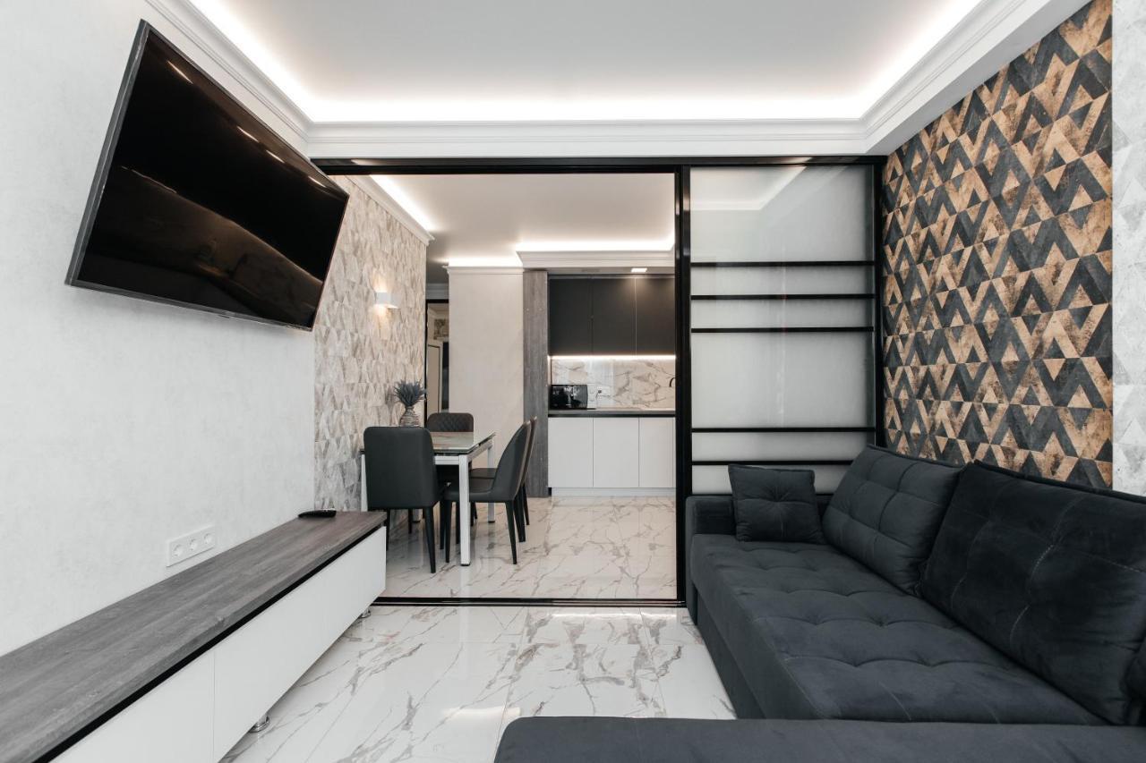 Main Street Sky House Apartments Chişinău Extérieur photo