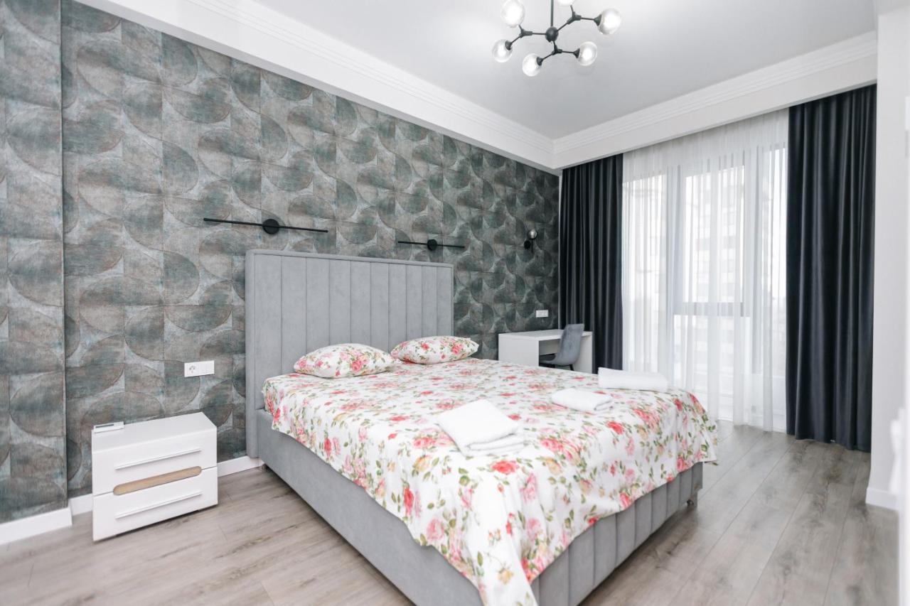 Main Street Sky House Apartments Chişinău Extérieur photo