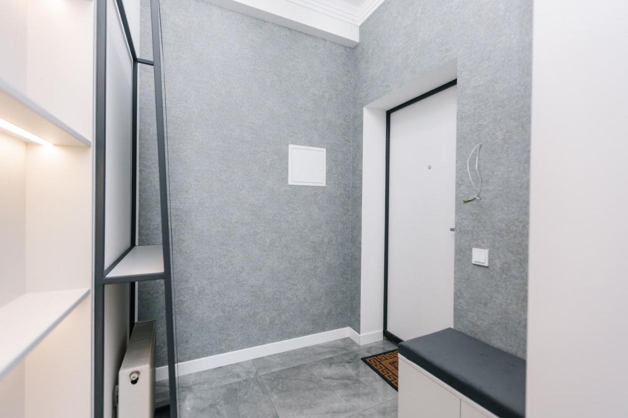 Main Street Sky House Apartments Chişinău Extérieur photo