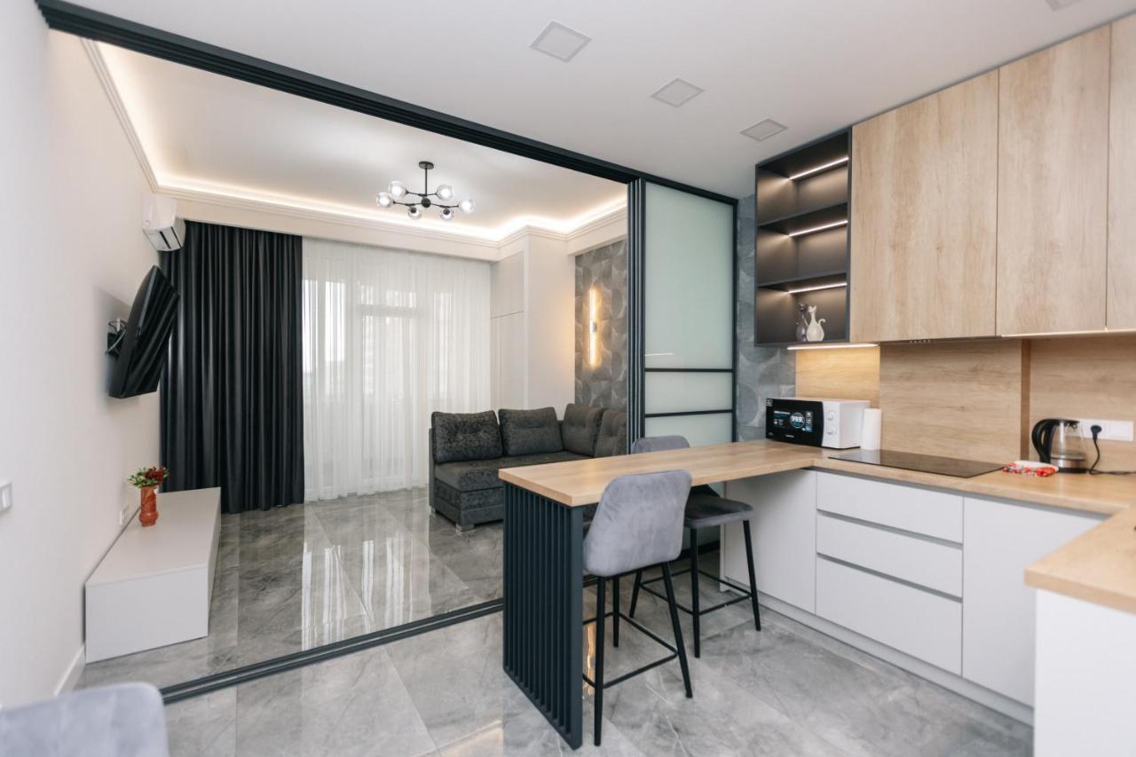 Main Street Sky House Apartments Chişinău Extérieur photo