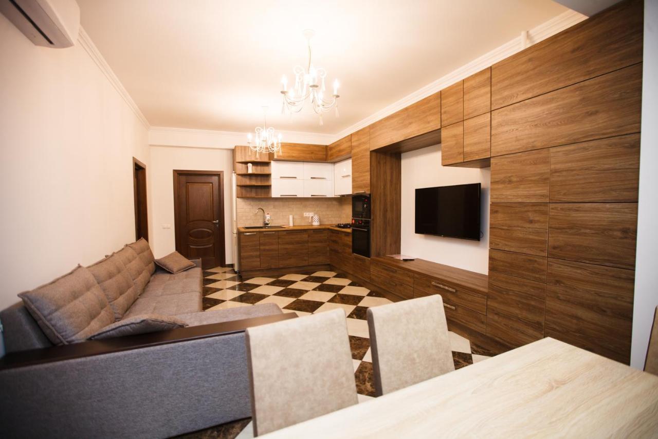 Main Street Sky House Apartments Chişinău Extérieur photo