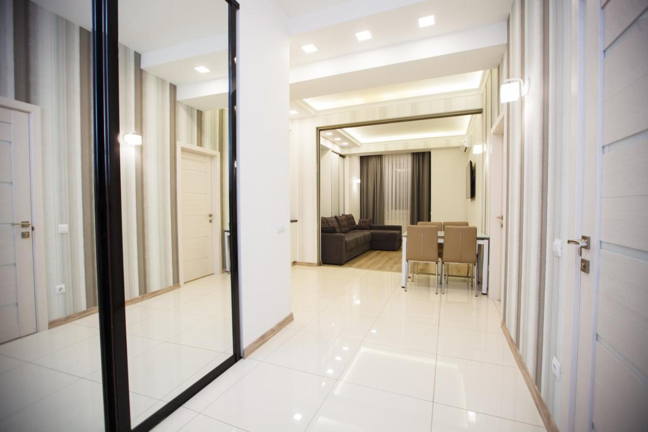 Main Street Sky House Apartments Chişinău Extérieur photo